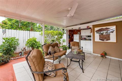 650 E 5th St, Hialeah, FL 33010 photo 10