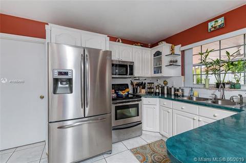 650 E 5th St, Hialeah, FL 33010 photo 15