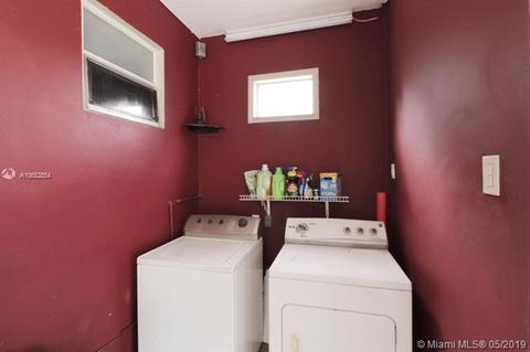 4128 E 9th Ln, Hialeah, FL 33013 photo 17