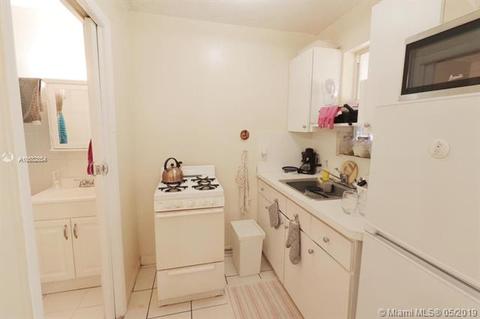4128 E 9th Ln, Hialeah, FL 33013 photo 25