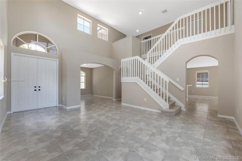 2730 SW 126th Way, Miramar, FL 33027 photo 4