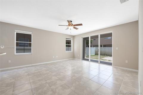 2730 SW 126th Way, Miramar, FL 33027 photo 9
