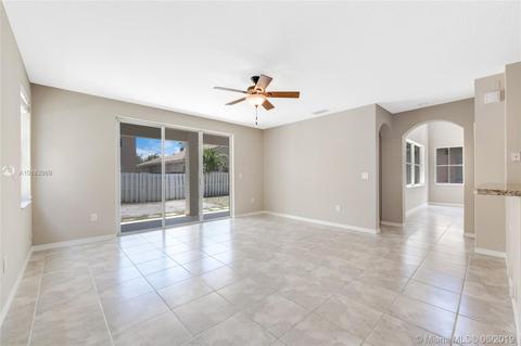 2730 SW 126th Way, Miramar, FL 33027 photo 8