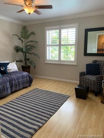 2001 SW 152nd Ter, Miramar, FL 33027 photo 3
