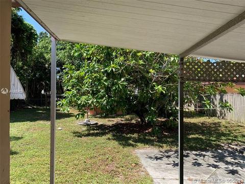 170 E 42nd St, Hialeah, FL 33013 photo 4