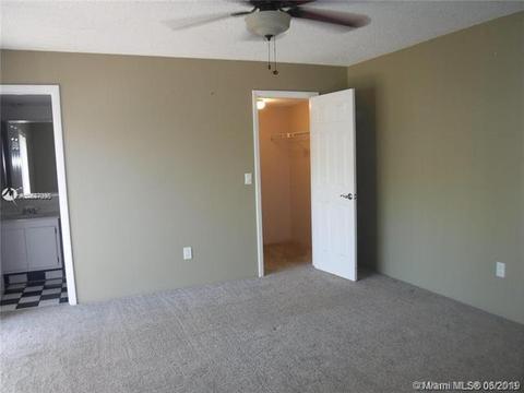 825 Center St 53-c, Jupiter, FL 33458 photo 15