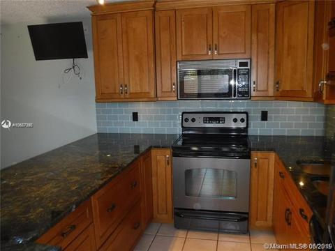 825 Center St 53-c, Jupiter, FL 33458 photo 5