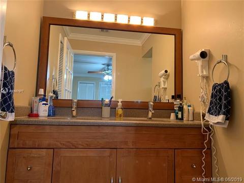 14841 Lewis Rd, Miami Lakes, FL 33014 photo 12