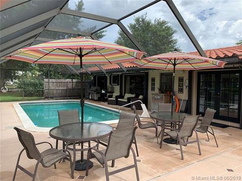 14841 Lewis Rd, Miami Lakes, FL 33014 photo 26