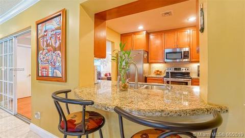 14300 Leaning Pine Dr, Miami Lakes, FL 33014 photo 7