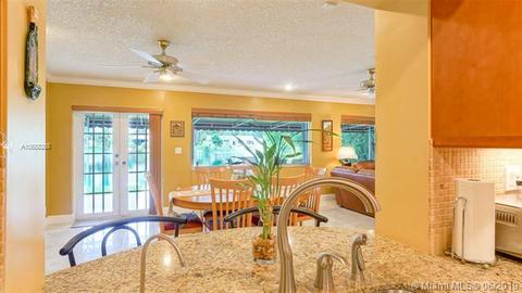 14300 Leaning Pine Dr, Miami Lakes, FL 33014 photo 6