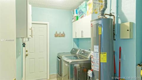 14300 Leaning Pine Dr, Miami Lakes, FL 33014 photo 31