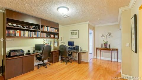 14300 Leaning Pine Dr, Miami Lakes, FL 33014 photo 28