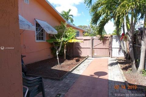 550 SE 6th St, Hialeah, FL 33010 photo 17