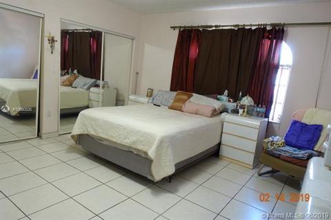 550 SE 6th St, Hialeah, FL 33010 photo 5