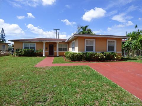 910 NE 164th St, North Miami Beach, FL 33162 photo 1