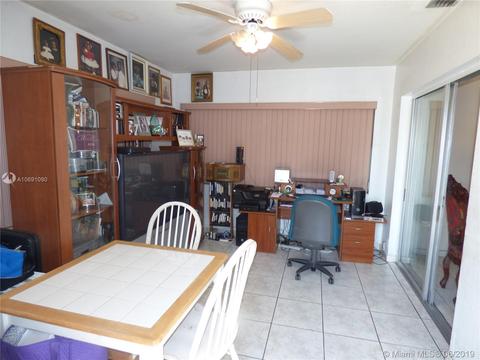 910 NE 164th St, North Miami Beach, FL 33162 photo 14