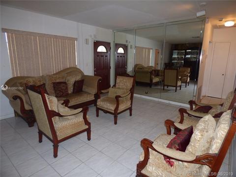 910 NE 164th St, North Miami Beach, FL 33162 photo 5