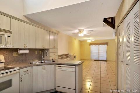2782 W 54th Pl, Hialeah, FL 33016 photo 21