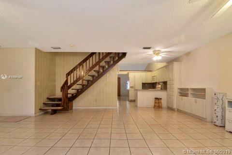 2782 W 54th Pl, Hialeah, FL 33016 photo 15