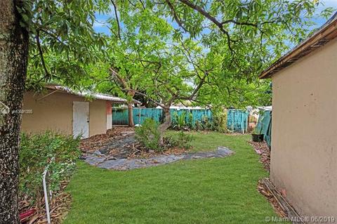 466 E 37th St, Hialeah, FL 33013 photo 30