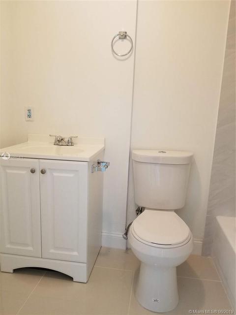 630 W 70th Pl, Hialeah, FL 33014 photo 26
