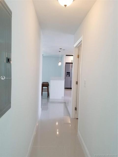 630 W 70th Pl, Hialeah, FL 33014 photo 8
