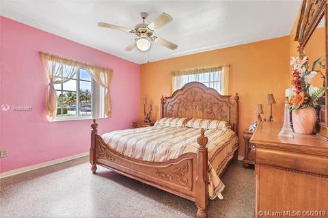 221 E 50th St, Hialeah, FL 33013 photo 18