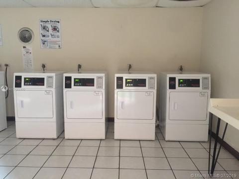 1900 W 68th St #E208, Hialeah, FL 33014 photo 10