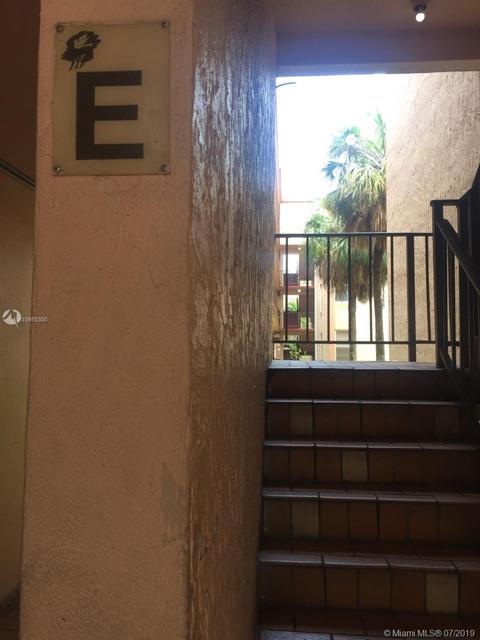 1900 W 68th St #E208, Hialeah, FL 33014 photo 9