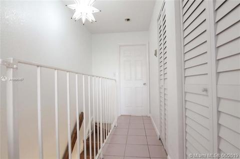 Undisclosed, Miami, FL 33193 photo 7