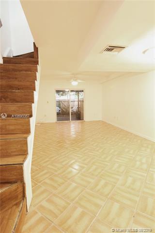 Undisclosed, Miami, FL 33193 photo 12