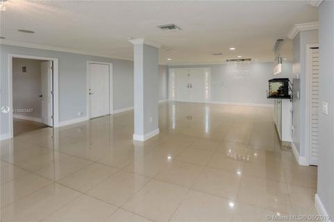 1798 W 79th St, Hialeah, FL 33014 photo 11