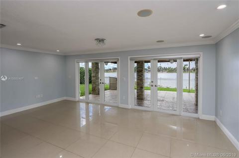 1798 W 79th St, Hialeah, FL 33014 photo 12