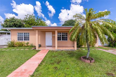 1460 E 8th Ct, Hialeah, FL 33010 photo 4
