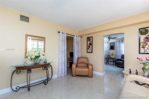 1460 E 8th Ct, Hialeah, FL 33010 photo 8