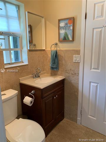 Undisclosed, Miami, FL 33134 photo 25