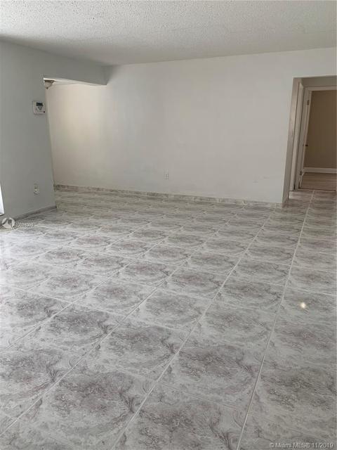 3912 E Shore Rd, Miramar, FL 33023 photo 3