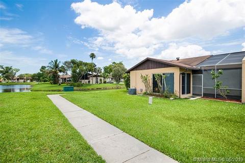 3340 E Meadows Cir, Miramar, FL 33025 photo 5