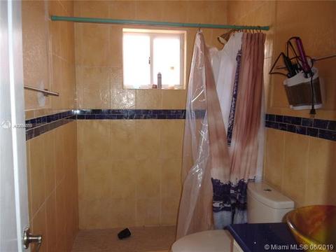 7332 W 34th Ct, Hialeah, FL 33018 photo 4