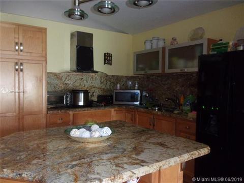 7332 W 34th Ct, Hialeah, FL 33018 photo 3