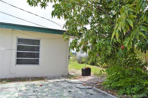 1071 W 46th St, Hialeah, FL 33012 photo 10