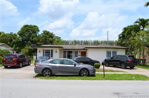 1071 W 46th St, Hialeah, FL 33012 photo 3