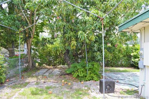 1071 W 46th St, Hialeah, FL 33012 photo 6