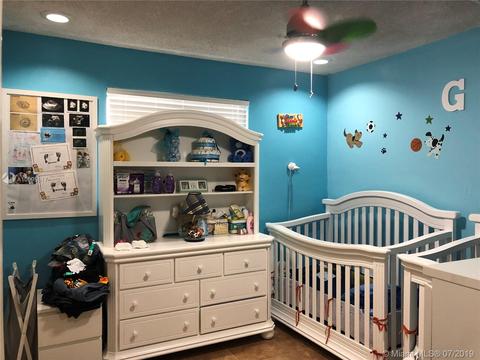 423 W 14th St, Hialeah, FL 33010 photo 30