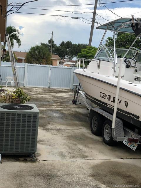 423 W 14th St, Hialeah, FL 33010 photo 31