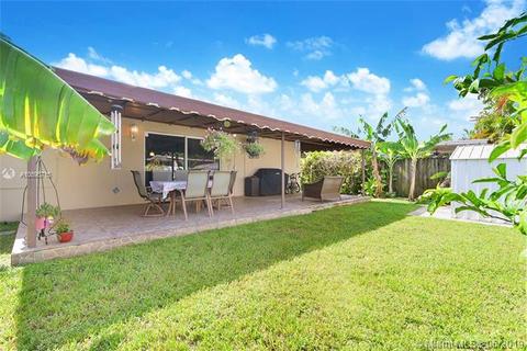 6380 E 4th Ave, Hialeah, FL 33013 photo 12
