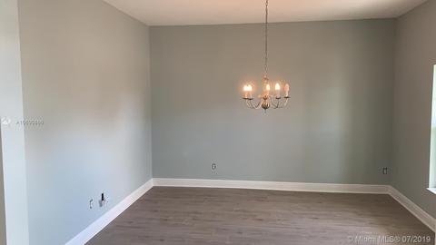5356 Carrara Ct, Saint Cloud, FL 34771 photo 3