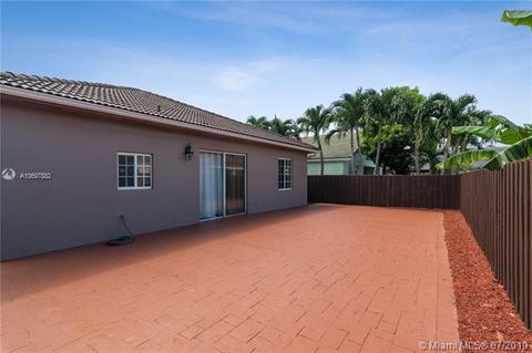 14943 NW 89th Pl, Miami Lakes, FL 33018 photo 12