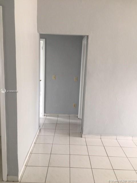 933 E 22nd St, Hialeah, FL 33013 photo 19